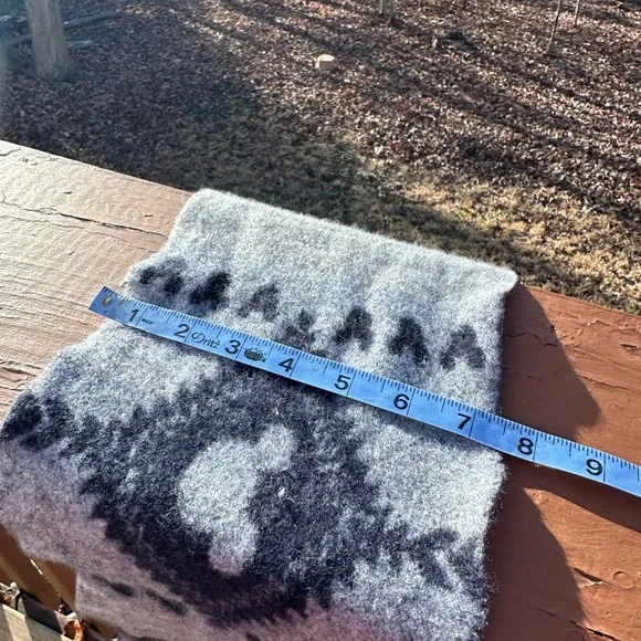 Pendleton Disney Mickey Mouse scarf